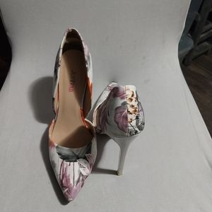 Women's  high  heels